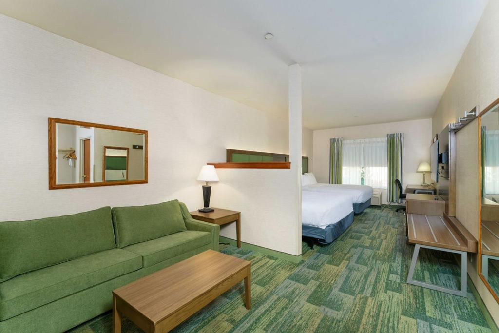 Triple Play Resort Hotel & Suites Hayden Exterior photo
